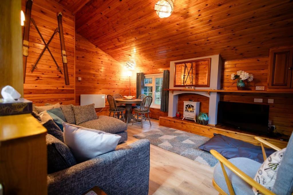Rural Log Cabin In Snowdonia Near Coed Y Brenin By Seren Short Stays Ffestiniog Exterior photo