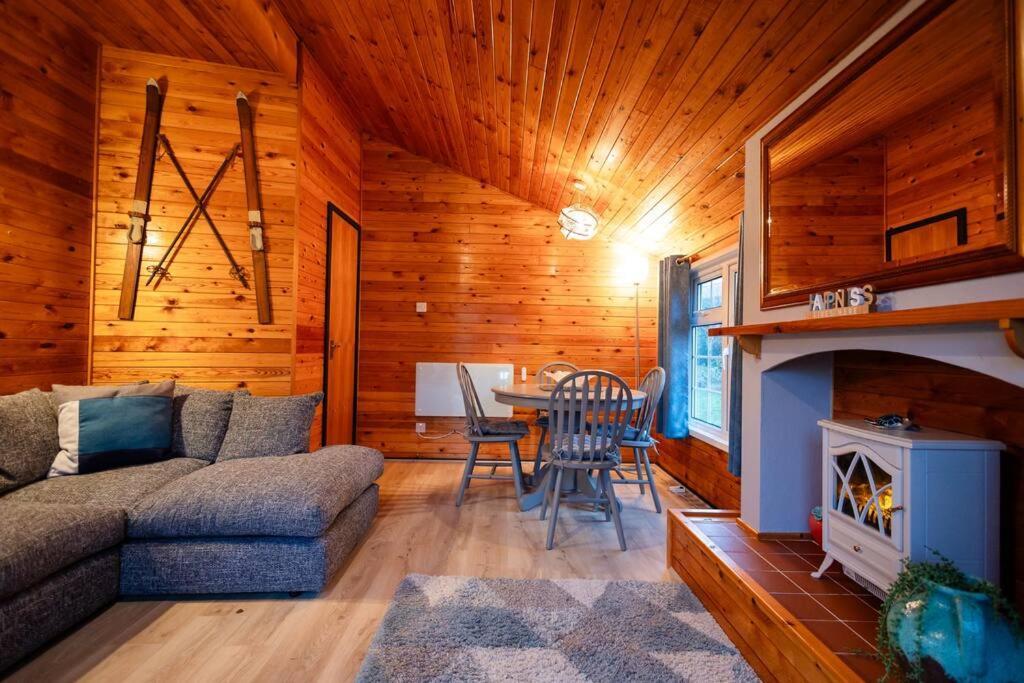 Rural Log Cabin In Snowdonia Near Coed Y Brenin By Seren Short Stays Ffestiniog Exterior photo